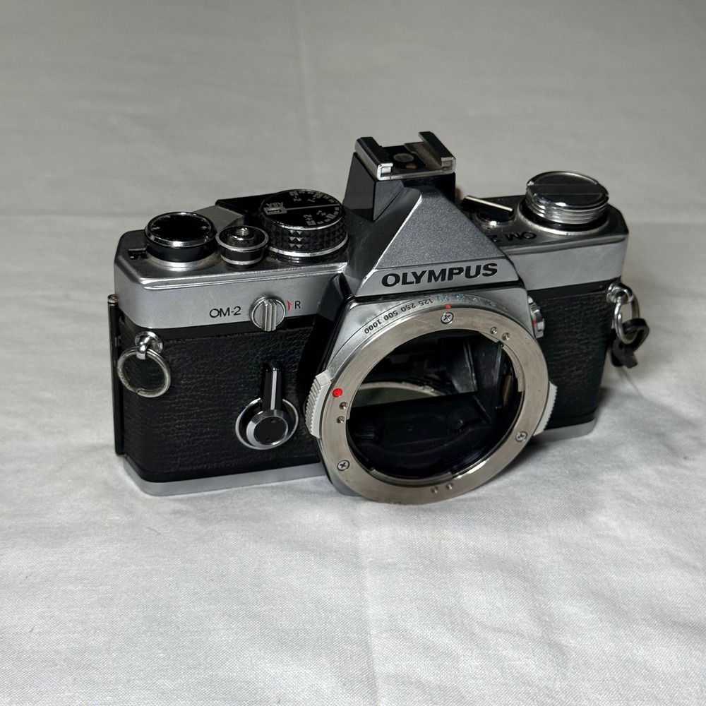 Vintage Olympus OM-2 MD 35mm SLR Film Camera Body Chrome Tested READ